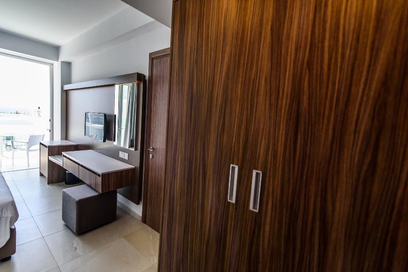 Eleana Hotel Ayia Napa Exterior foto